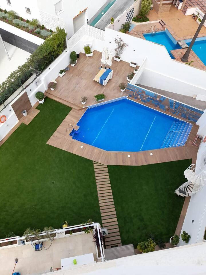 Palm Beach Marbella Apartamento Bagian luar foto