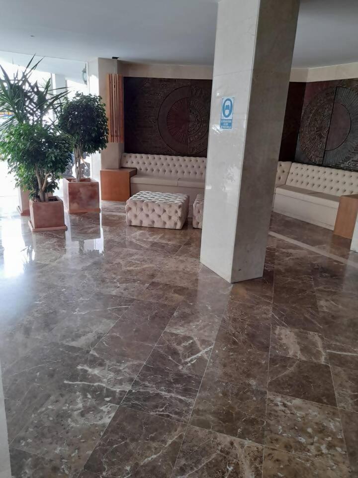 Palm Beach Marbella Apartamento Bagian luar foto
