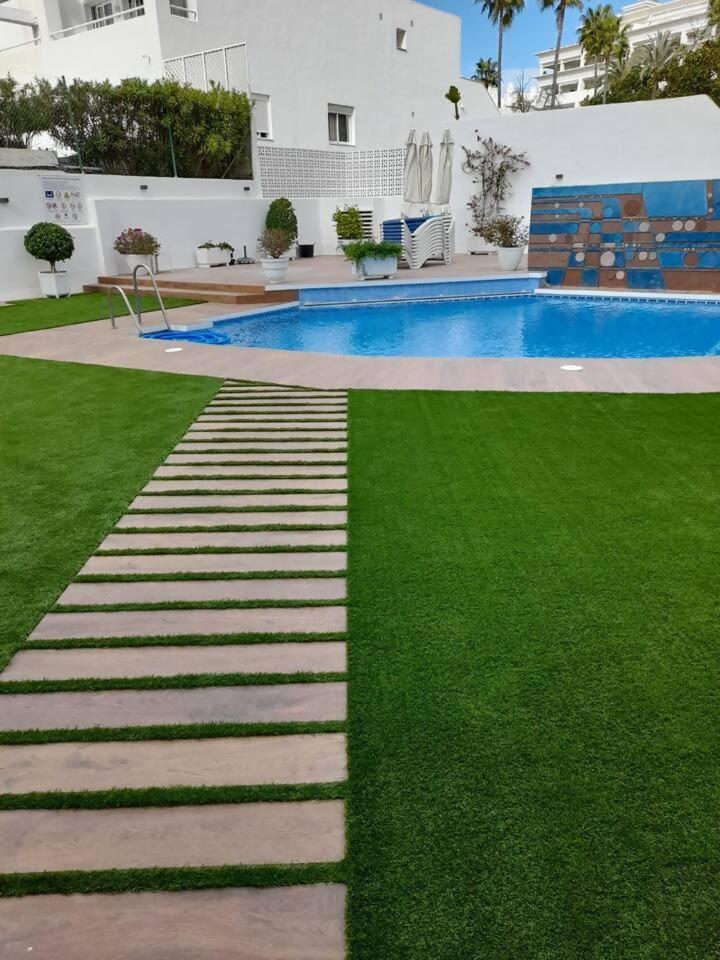 Palm Beach Marbella Apartamento Bagian luar foto